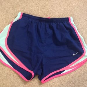 Women’s Nike Tempo running shorts